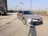 Toyota Camry, 2017-3