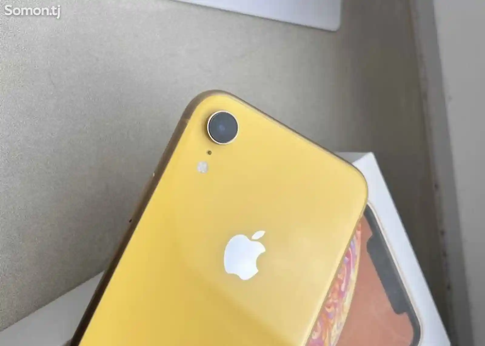 Apple iPhone Xr, 64 gb, Yellow-4