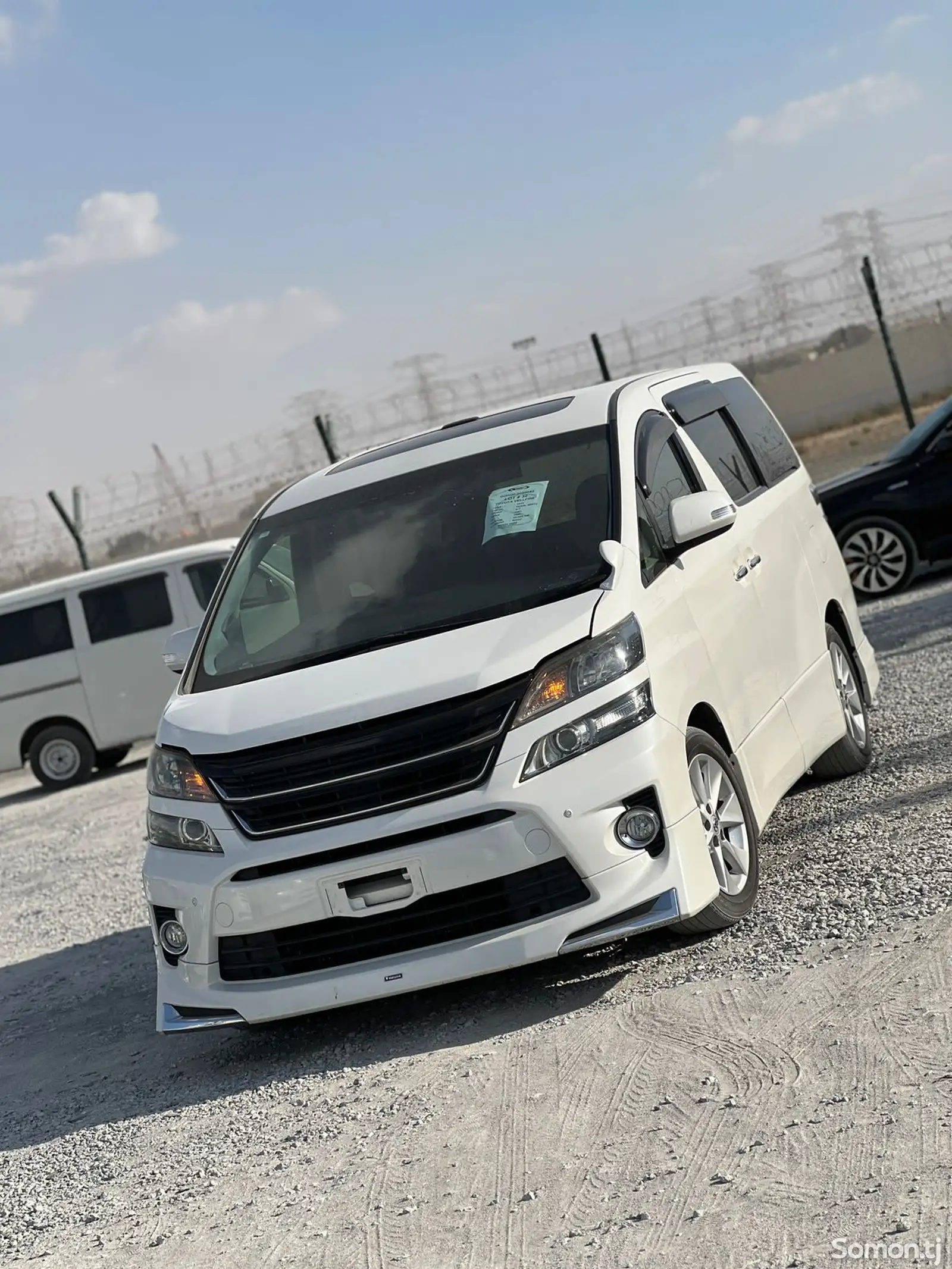 Toyota Vellfire, 2014-1