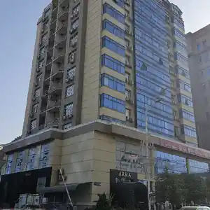 3-комн. квартира, 3 этаж, 162 м², Цум