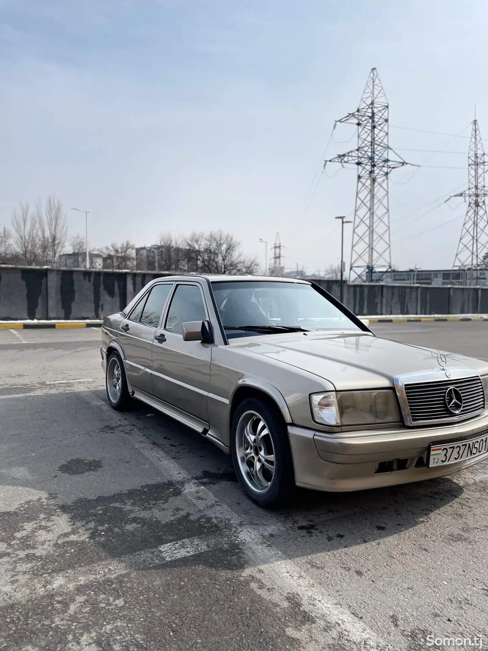 Mercedes-Benz W201, 1990-1