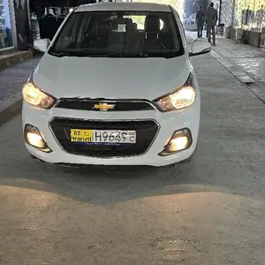 Chevrolet Spark, 2016