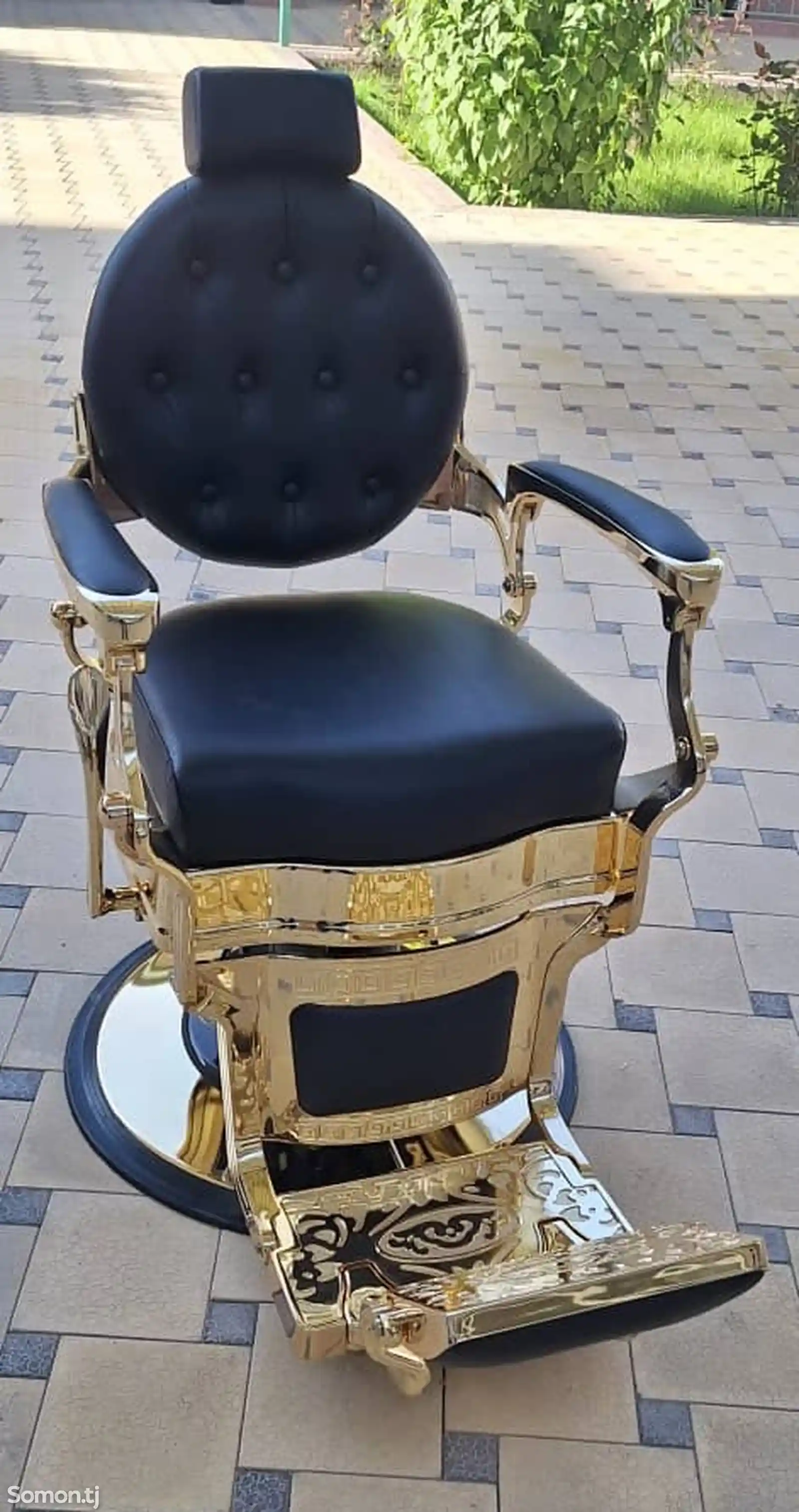 Парикмахерское кресло-1