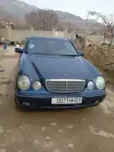 Mercedes-Benz E class, 2000-2