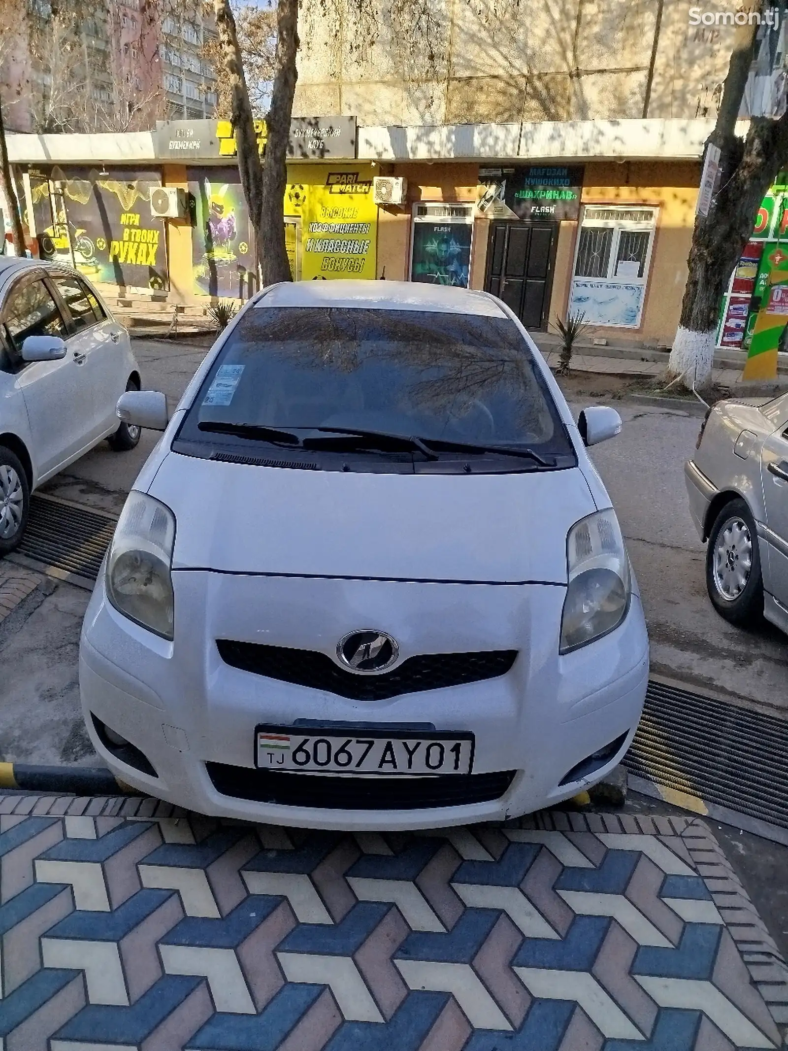 Toyota Vitz, 2010-1