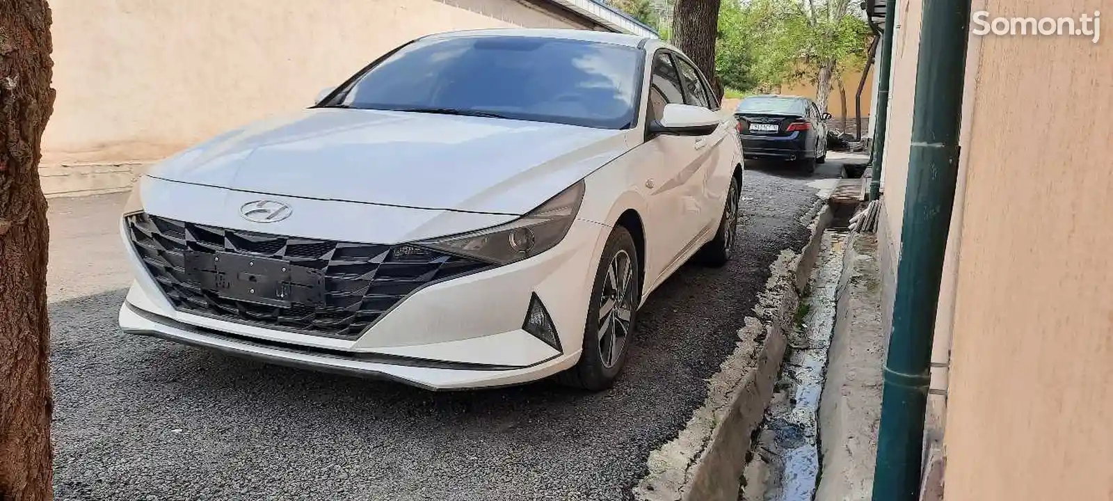 Hyundai Elantra, 2023-7