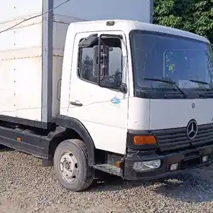 Бортовой грузовик Mercedes-Benz Atego 815, 2000