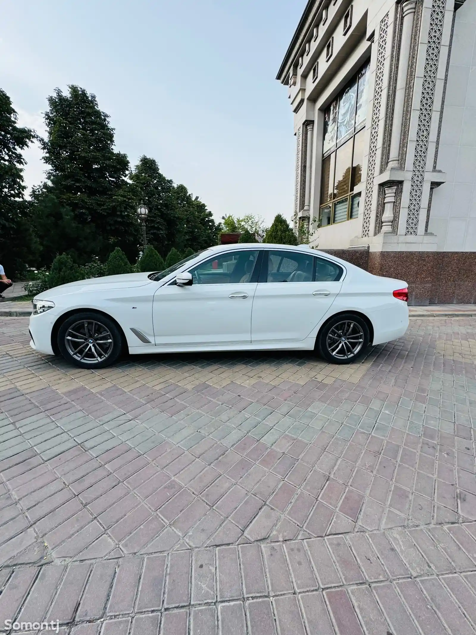 BMW 5 series, 2018-4