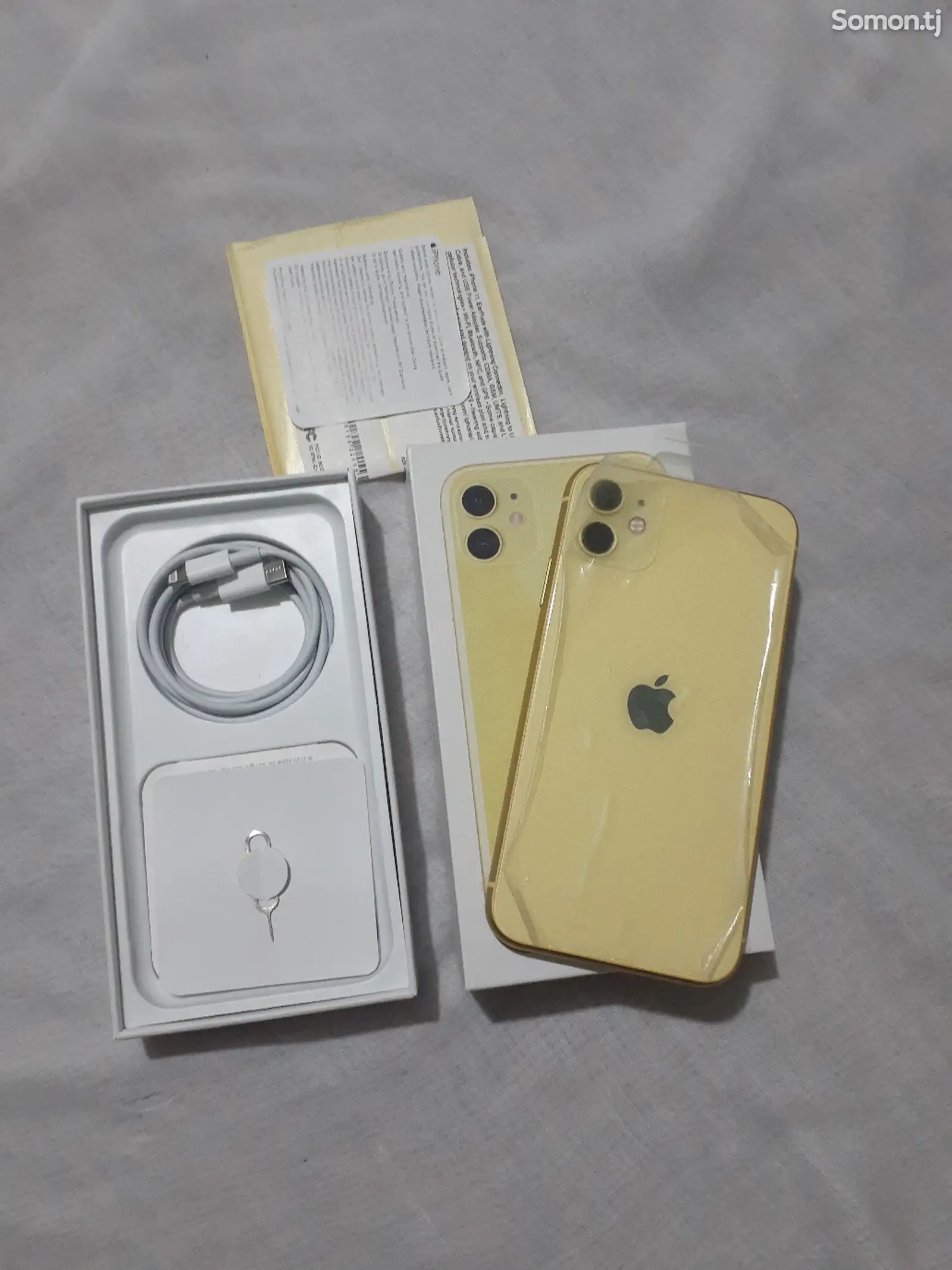 Apple iPhone 11, 64 gb, Yellow-2