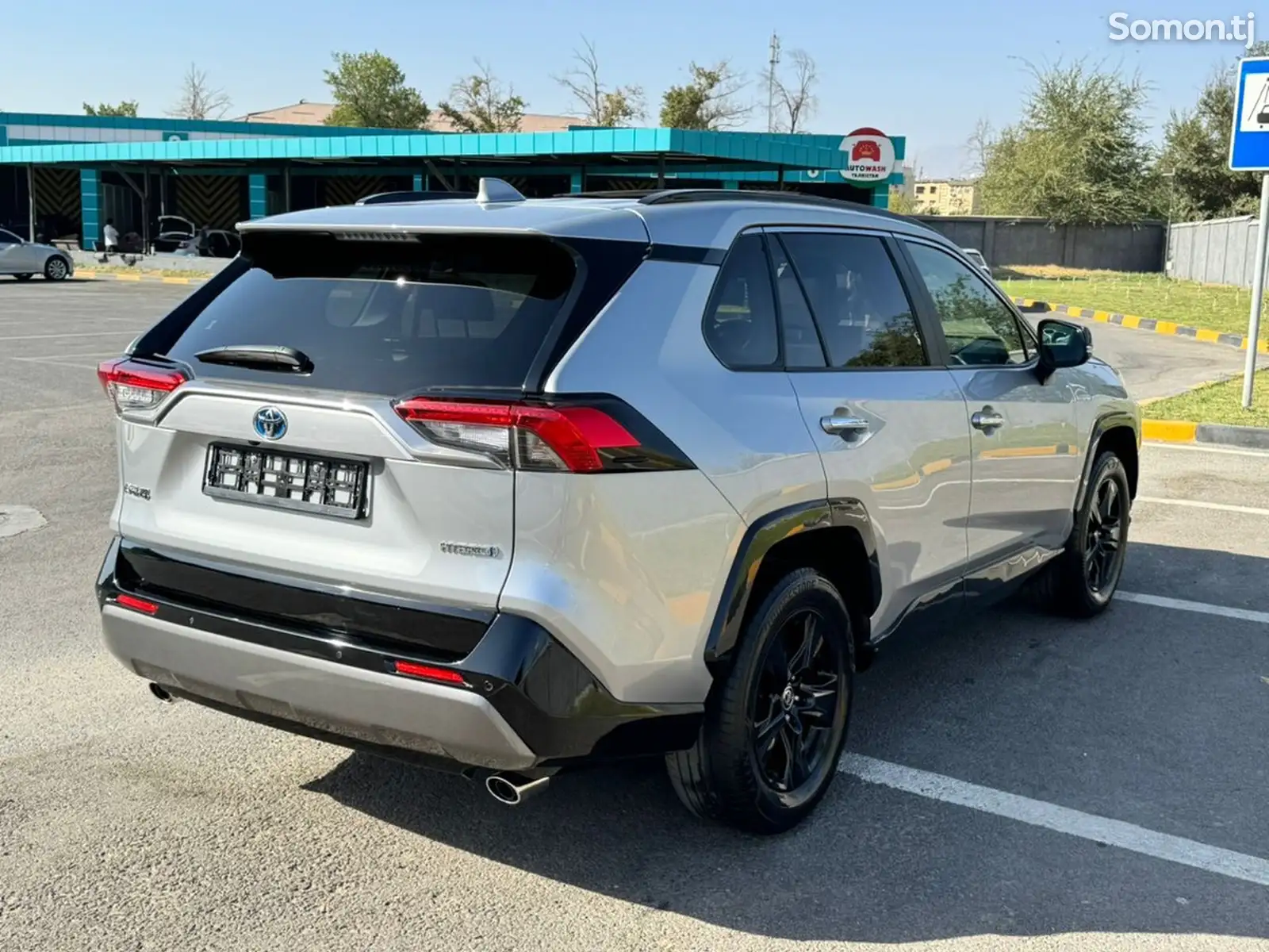 Toyota RAV 4, 2022-4