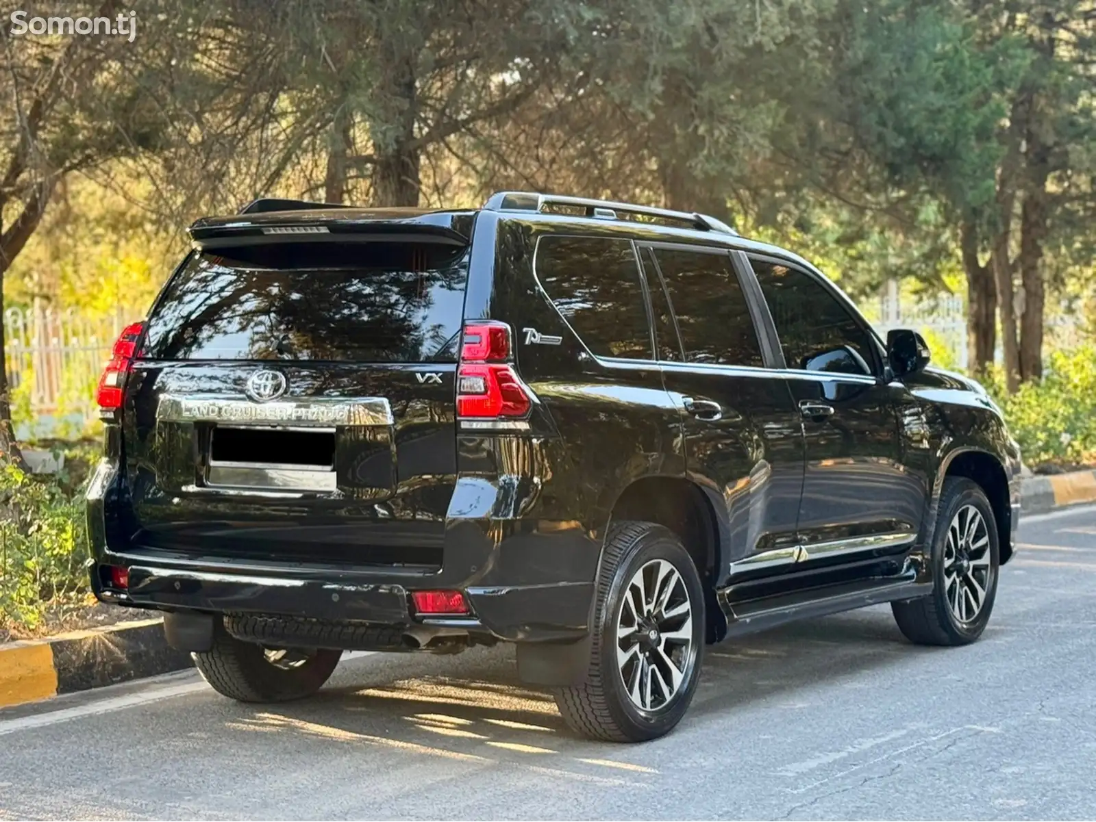 Toyota Land Cruiser Prado, 2022-4