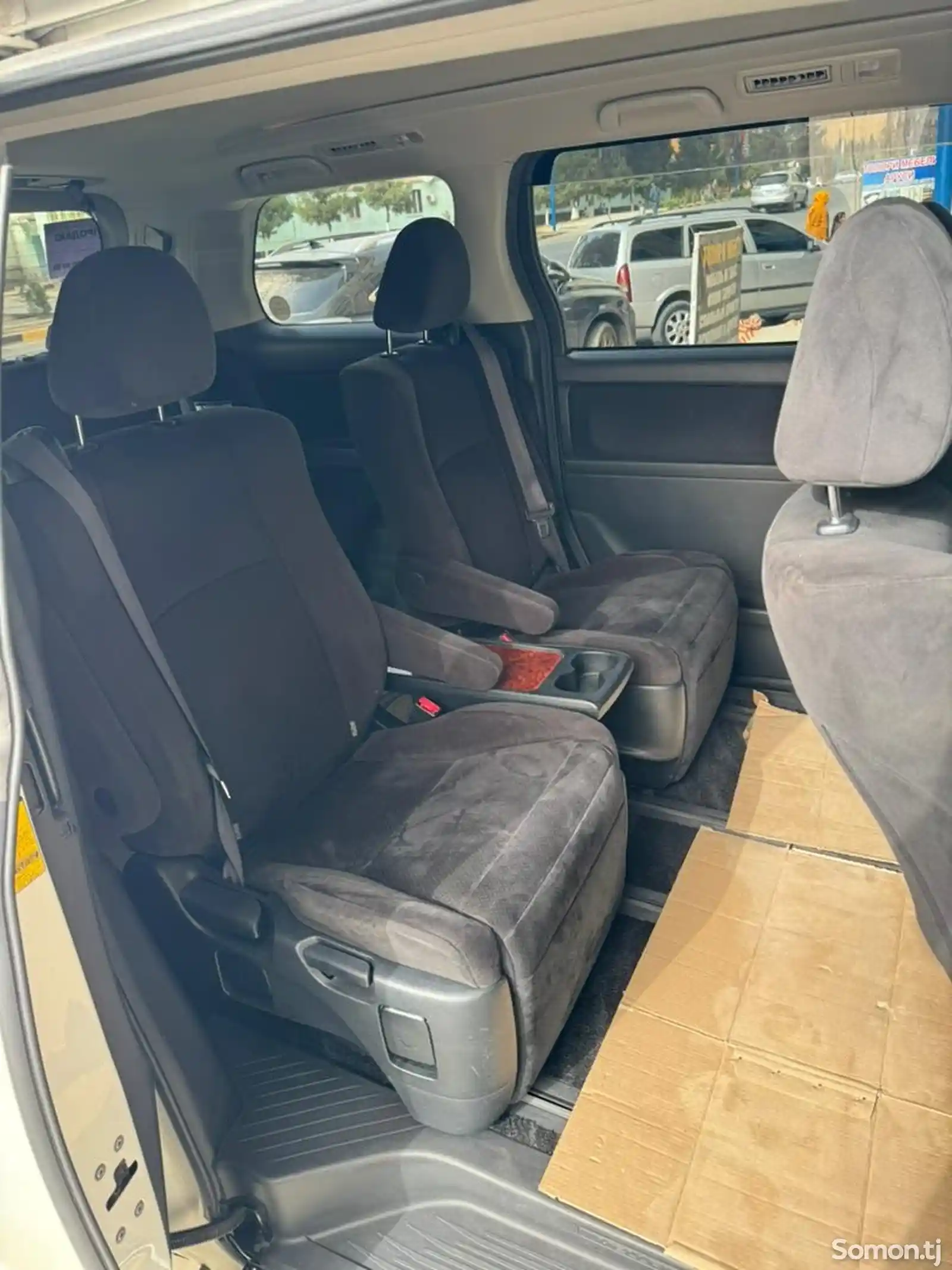 Toyota Vellfire, 2014-7