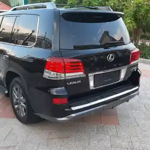 Lexus LX series, 2013