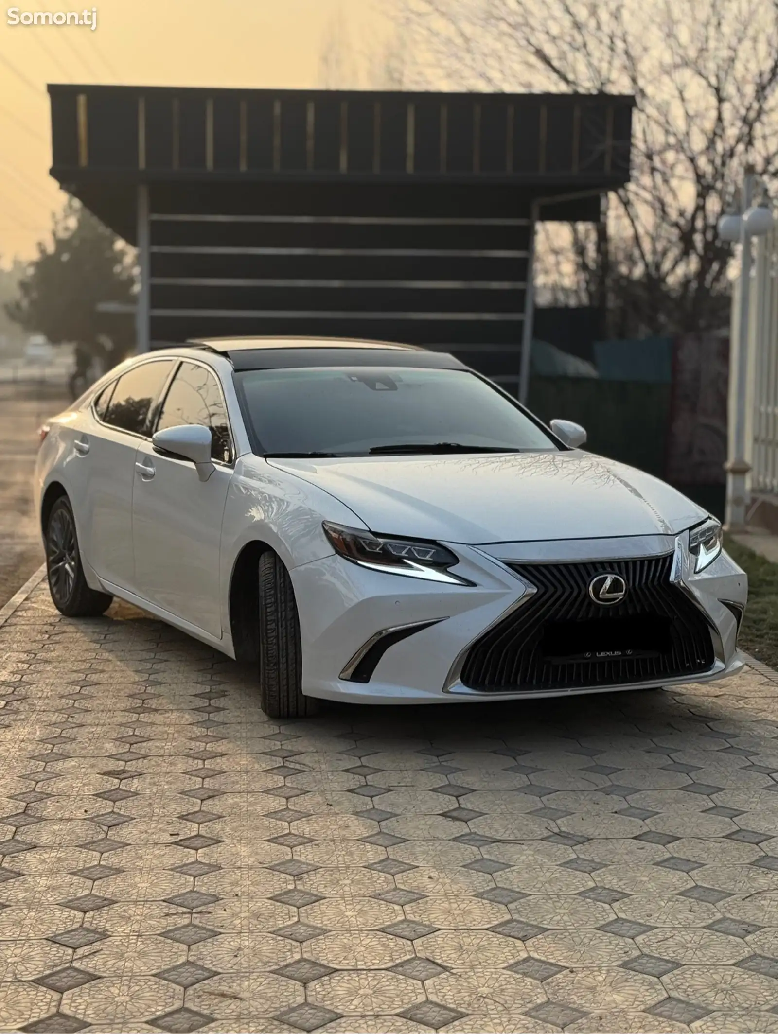 Lexus ES series, 2016-1