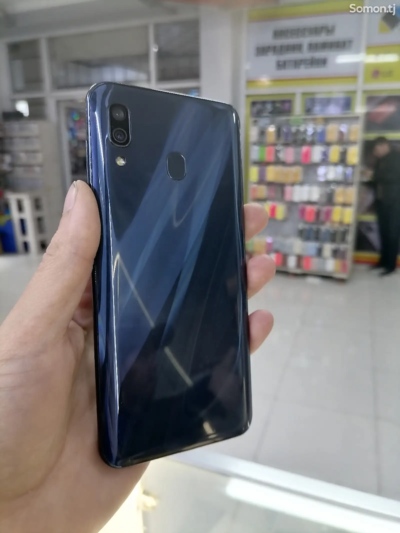 Samsung Galaxy A30-1