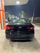 Hyundai Sonata, 2016-5