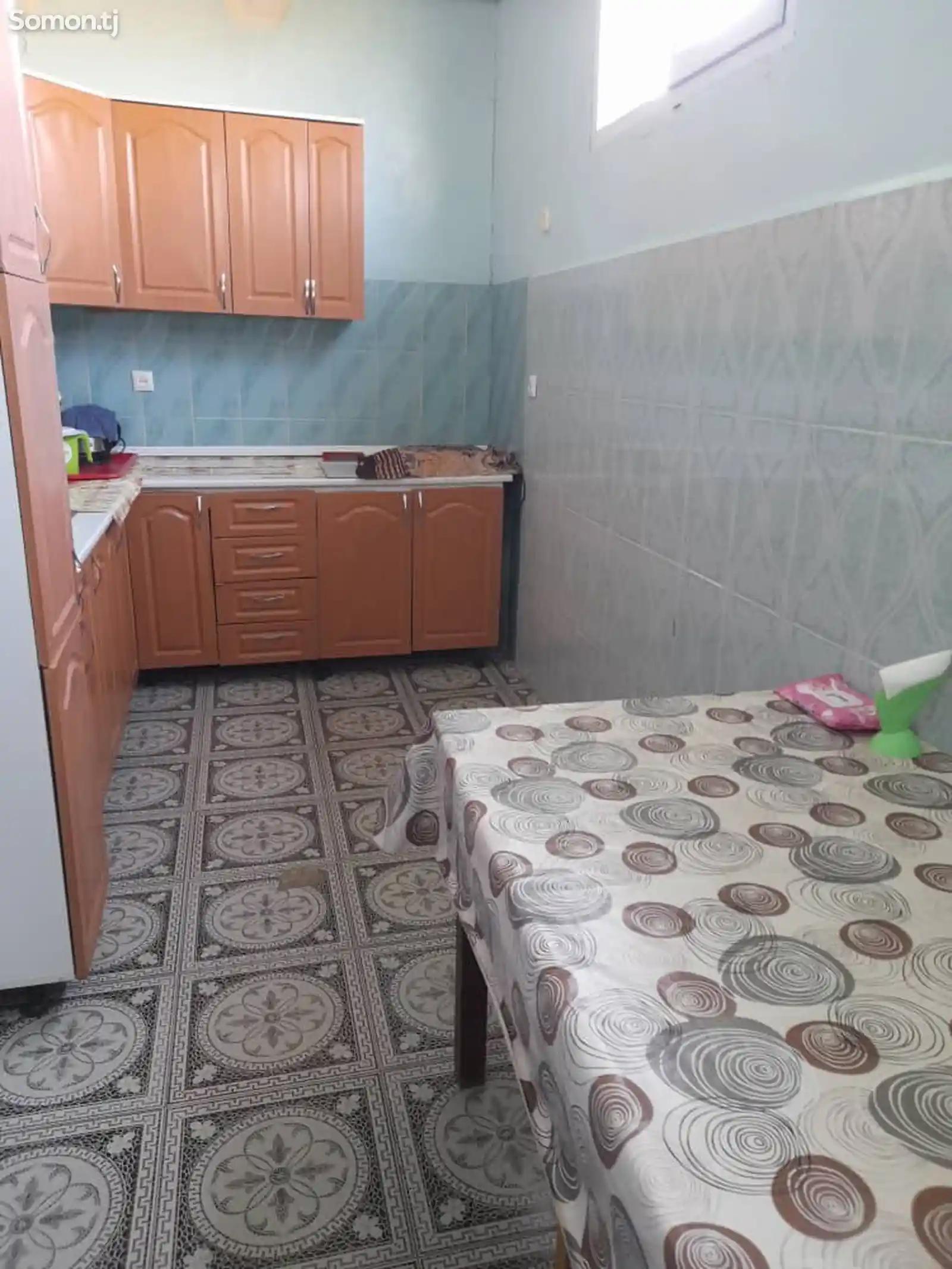 3-комн. квартира, 1 этаж, 120м², корвон гравзавод-3