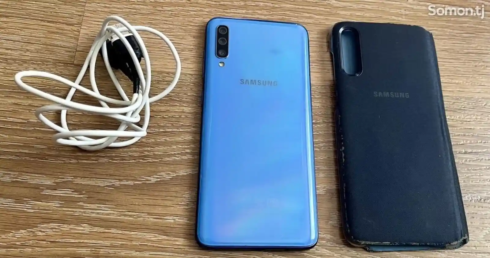 Samsung Galaxy A70 128Gb-4