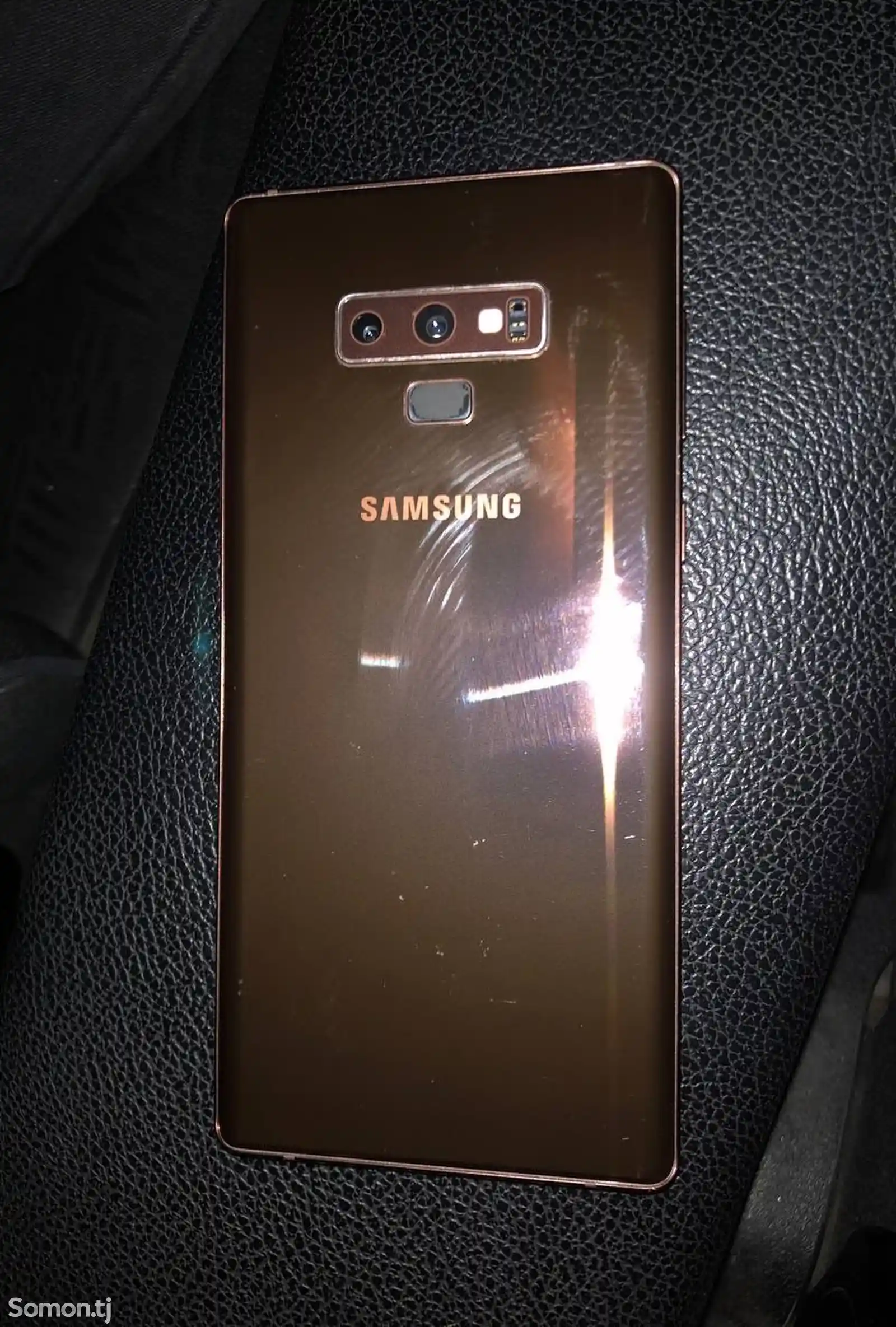 Samsung Galaxy Note 9-1