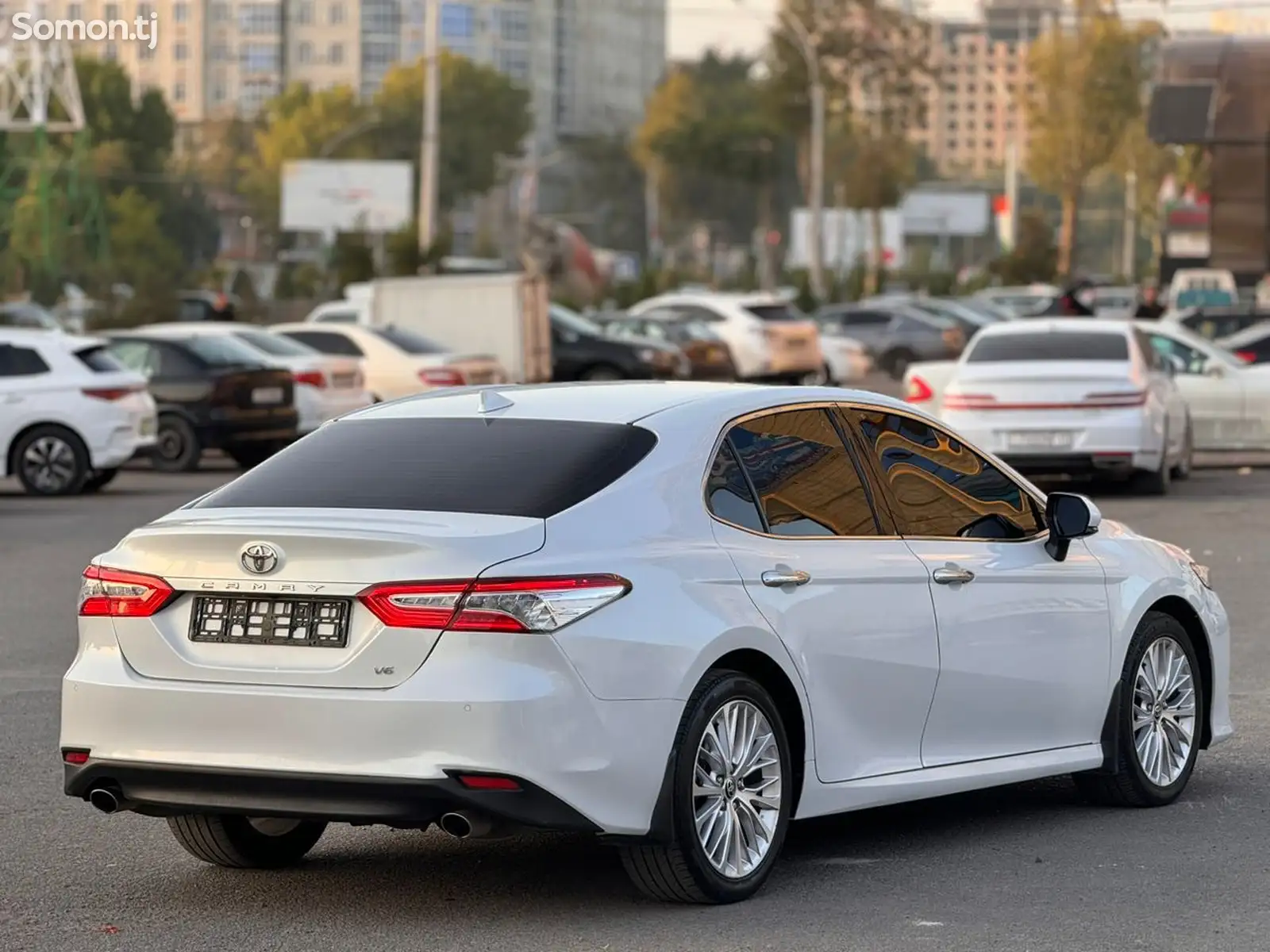 Toyota Camry, 2021-5