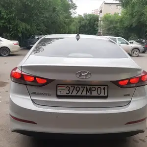 Hyundai Avante, 2016