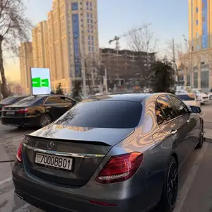 Mercedes-Benz E class, 2013