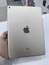 Планшет Apple iPad Air 2-2