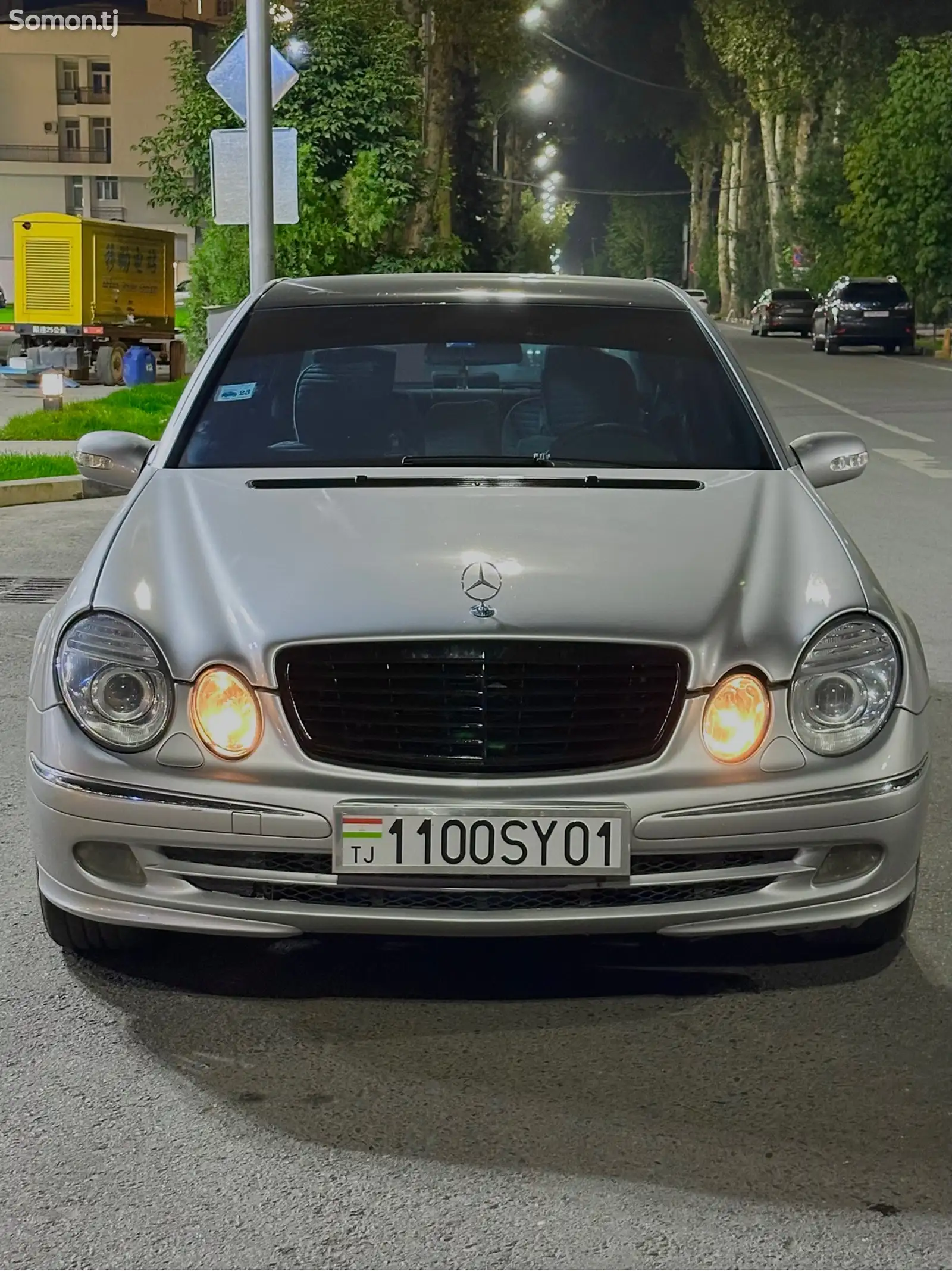 Mercedes-Benz E class, 2002-1