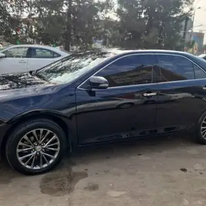 Toyota Camry, 2015