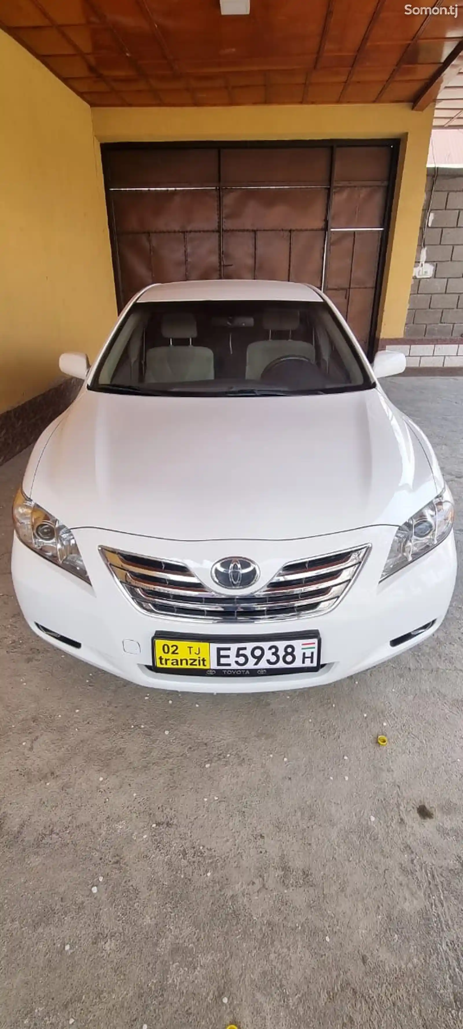 Toyota Camry, 2010-1