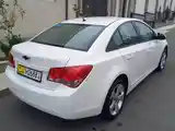 Chevrolet Cruze, 2009-3