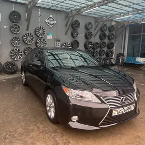 Lexus ES series, 2015