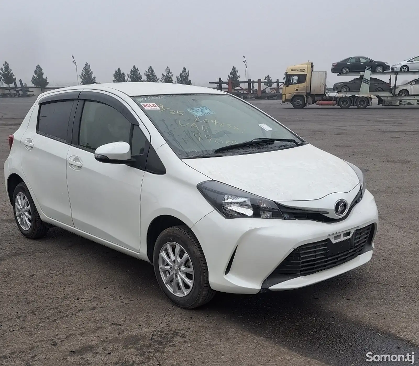 Toyota Vitz, 2015-1