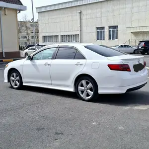 Toyota Camry, 2008