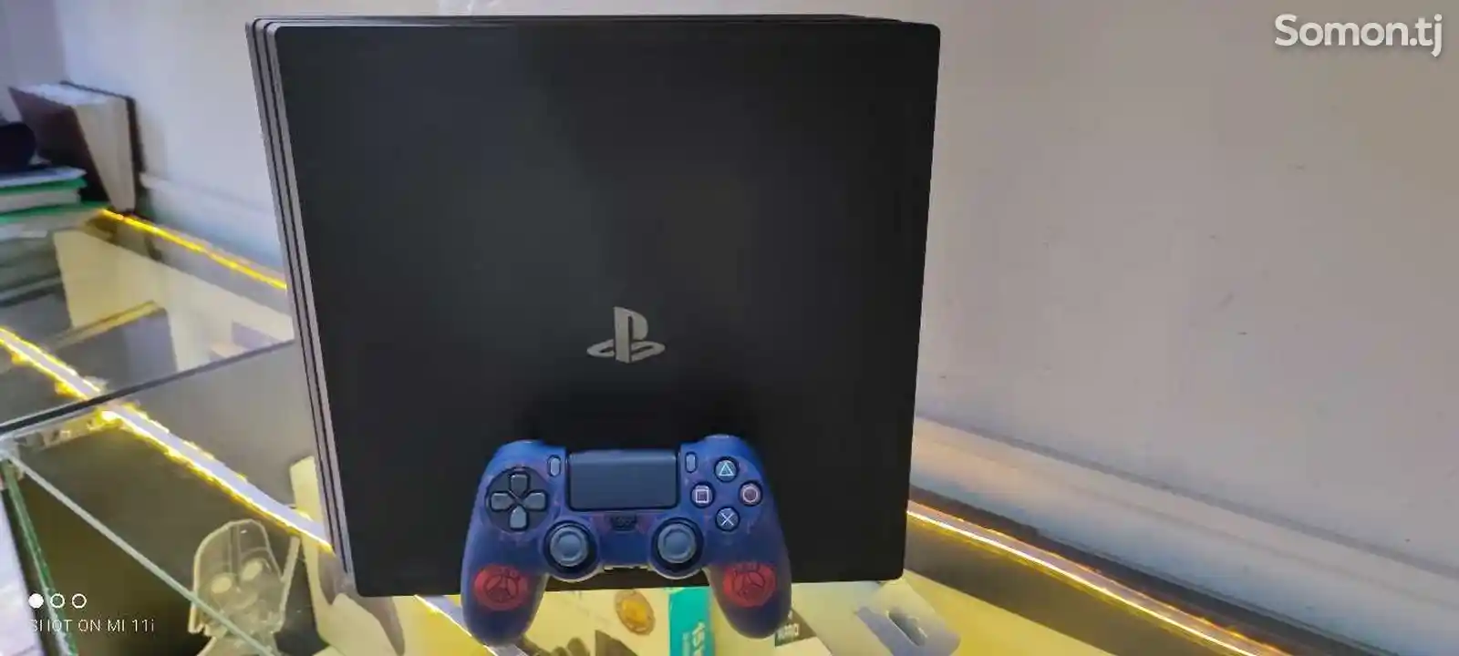 Игровая приставка Sony Playstation 4 Pro 500/1TB-3