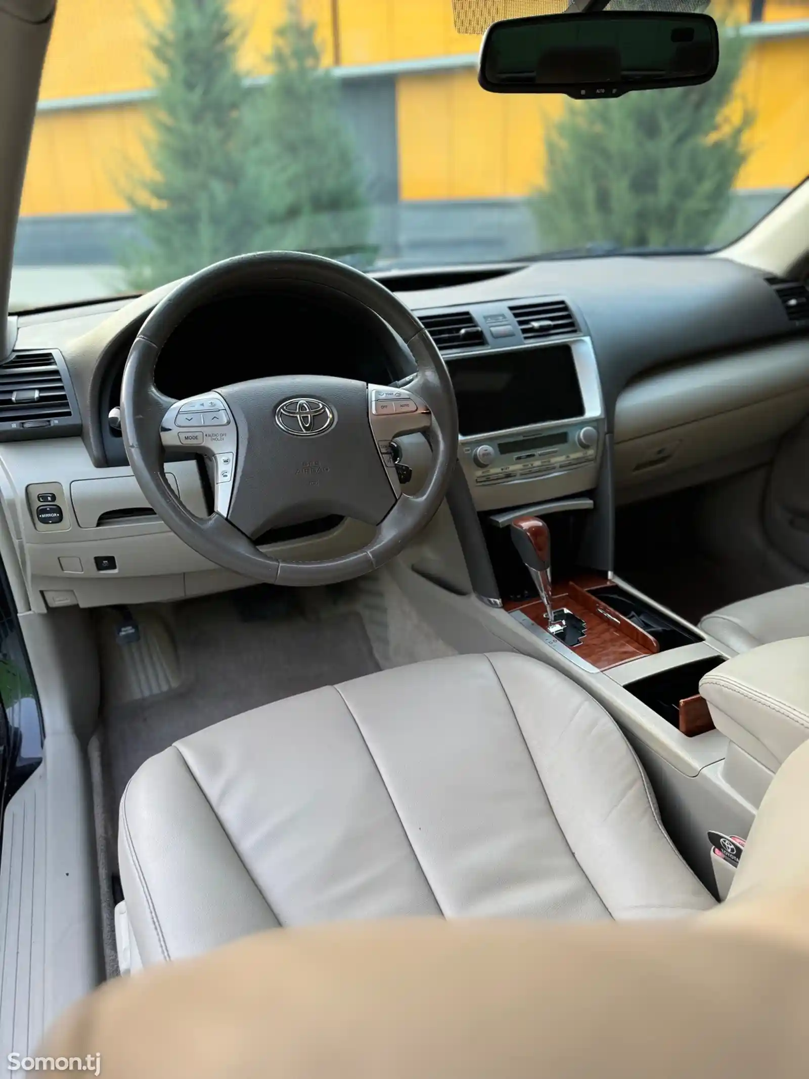 Toyota Camry, 2010-13