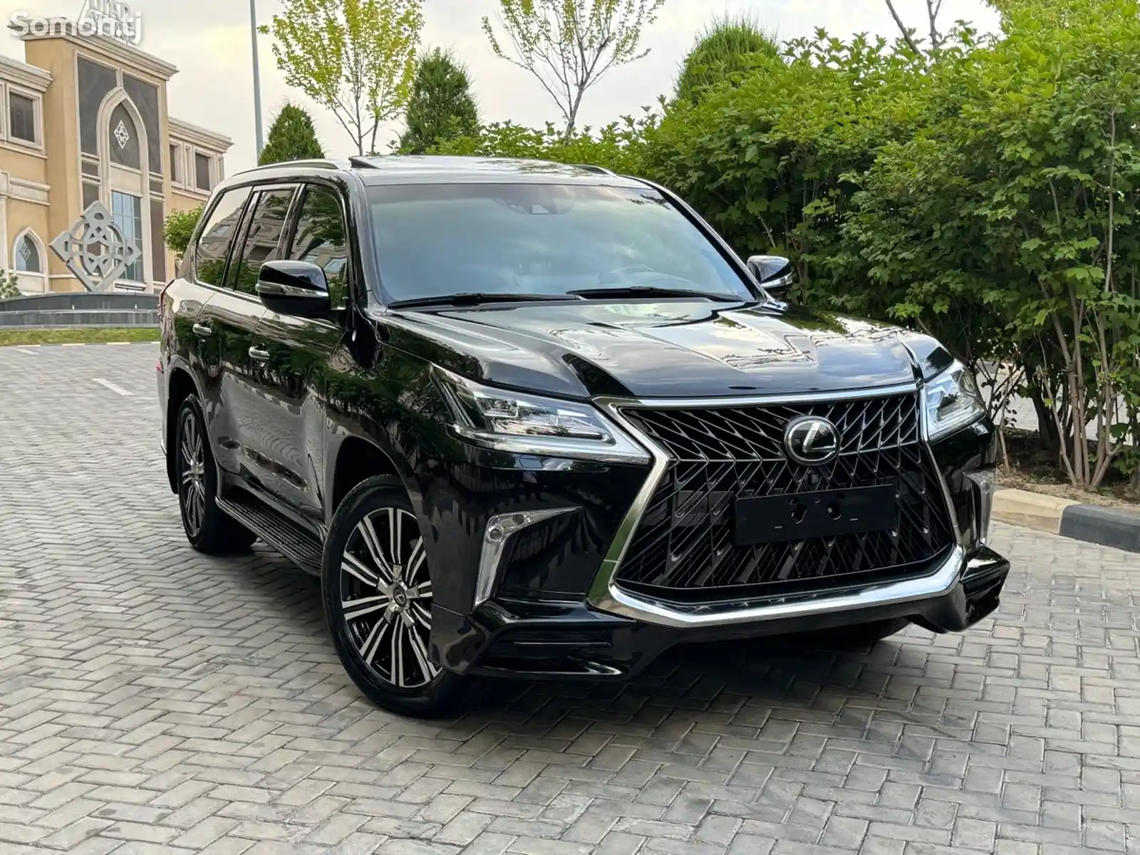 Lexus LX series, 2019-15