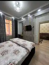 3-комн. квартира, 2 этаж, 90м², универмаг-4