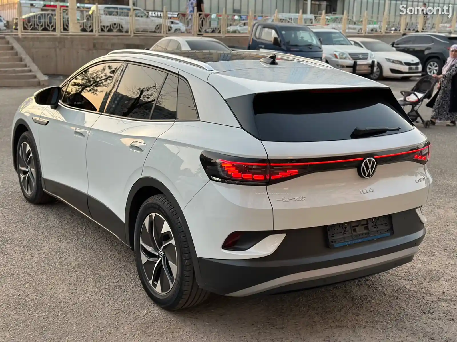 Volkswagen ID.4, 2022-4