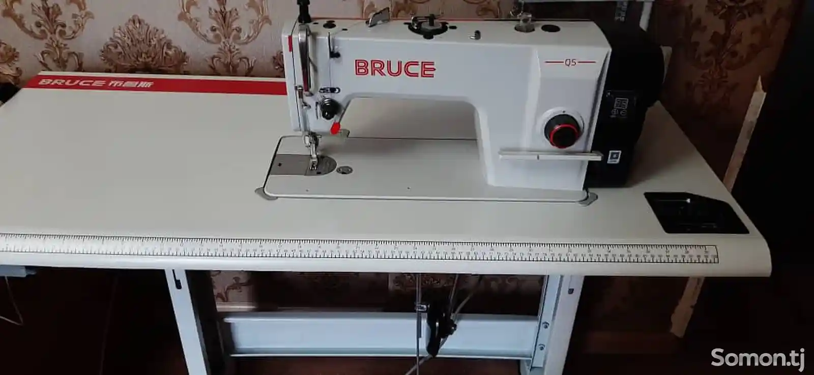 Швейная машина Bruce-2