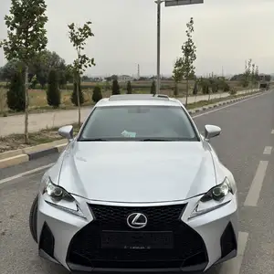 Lexus IS series, 2014