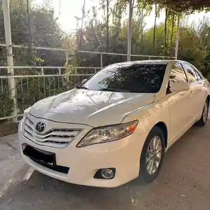 Toyota Camry, 2009