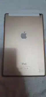 Планшет Apple IPad-4