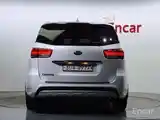 Kia Carnival, 2016-4