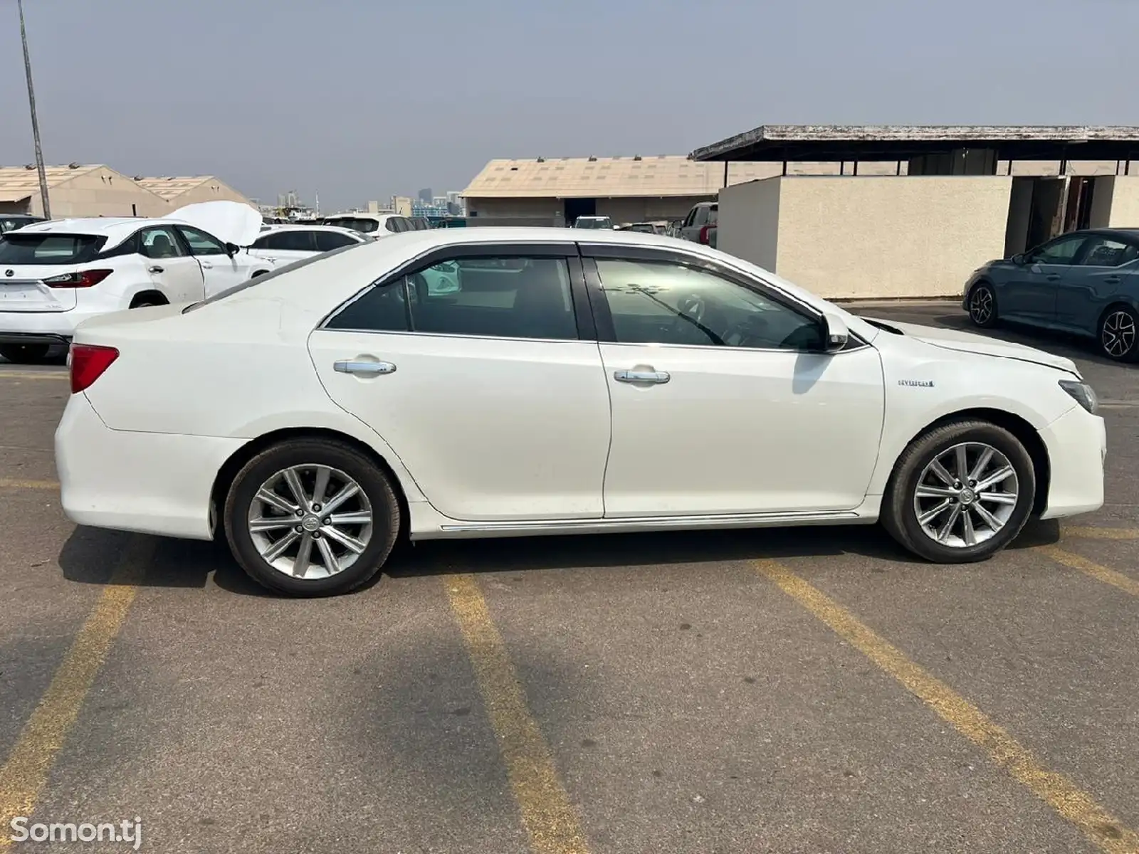 Toyota Camry, 2015-9