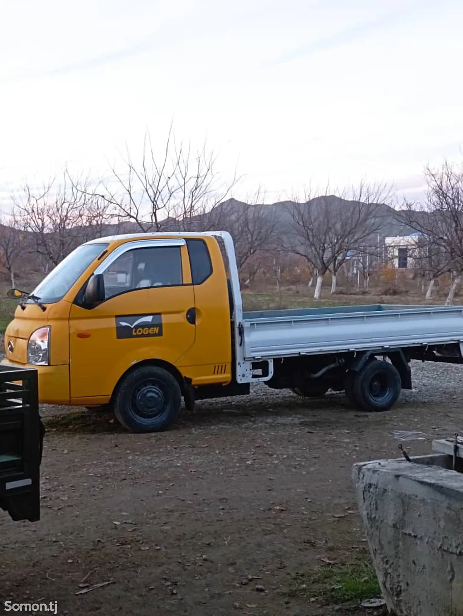 Бортовой автомобиль Hyundai Porter, 2010-1