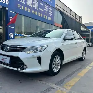 Toyota Camry, 2015