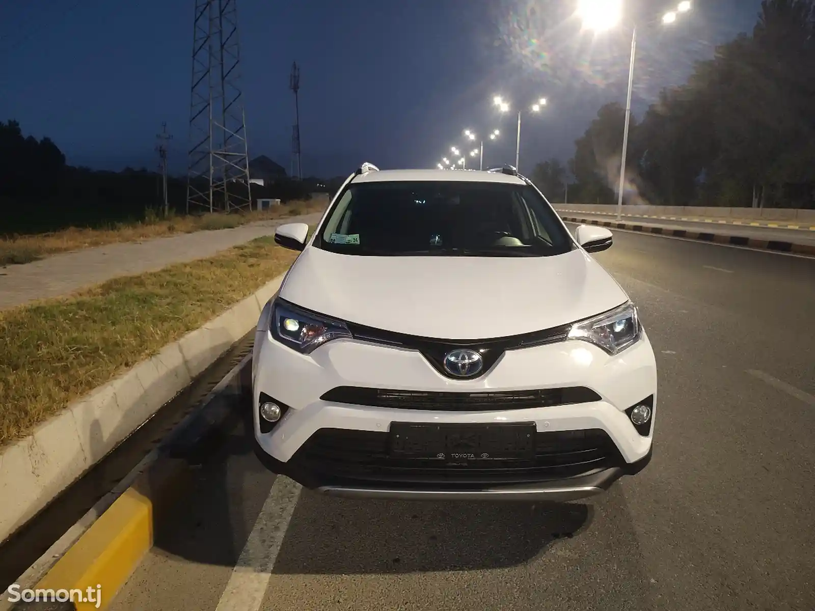 Toyota RAV 4, 2018-1