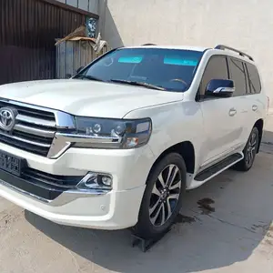 Toyota Land Cruiser, 2014