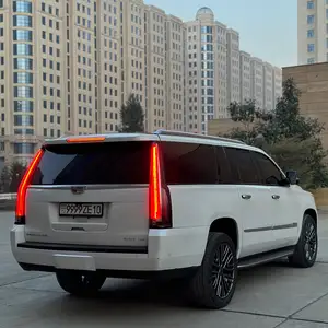 Cadillac Escalad, 2018